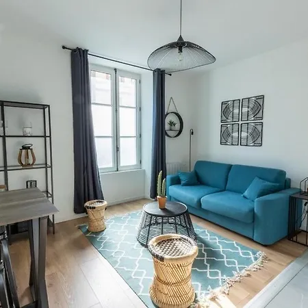 Des Arts Apartment Epernay