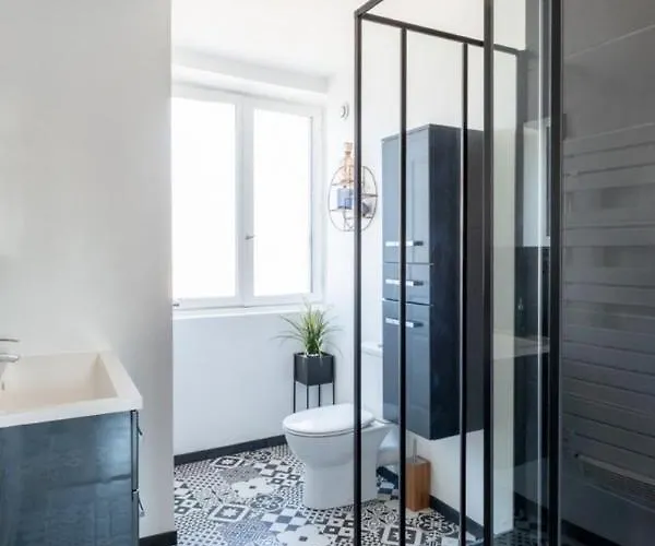 Des Arts Apartment *